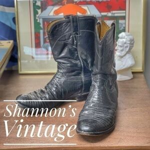 Justin made in USA vintage sz 8.5D boots.